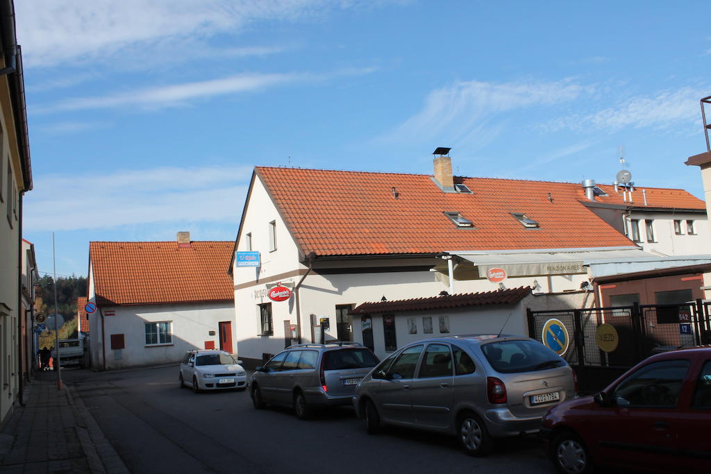 Penzion U Ruze Sezimovo Usti Eksteriør bilde